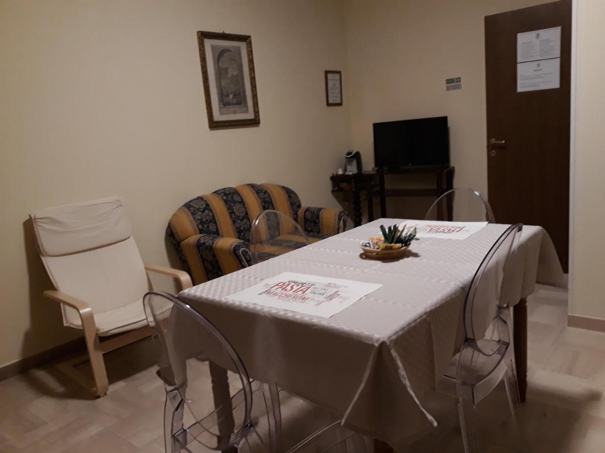 Bed and Breakfast L'Antico Monastero Sant'Agata di Puglia Exterior foto