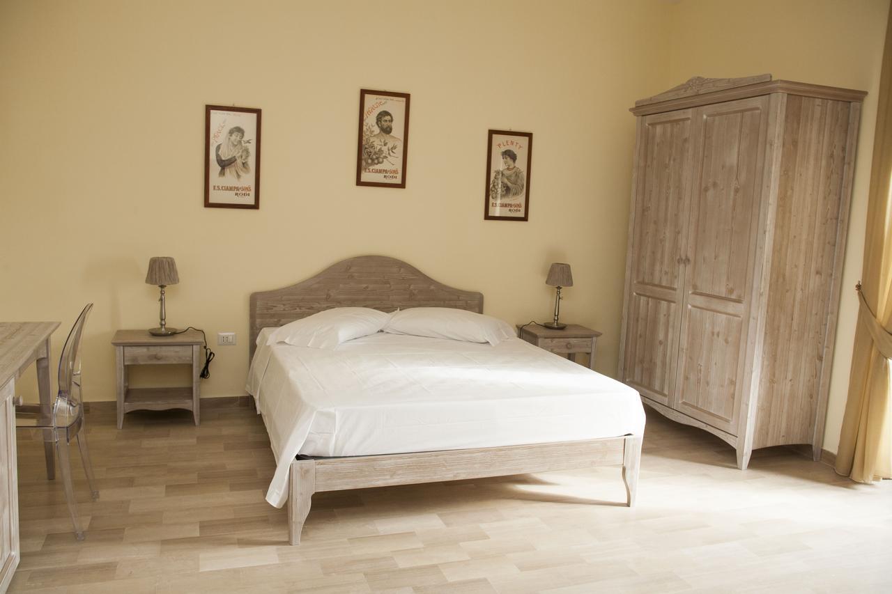 Bed and Breakfast L'Antico Monastero Sant'Agata di Puglia Exterior foto